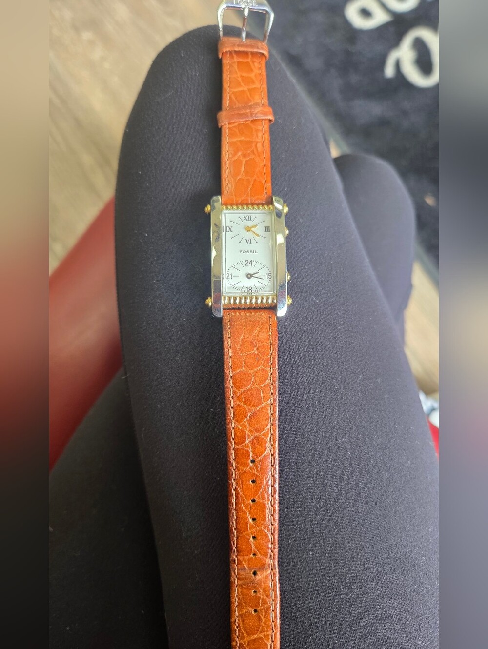 Fossil Watch - Picture 3 of 5